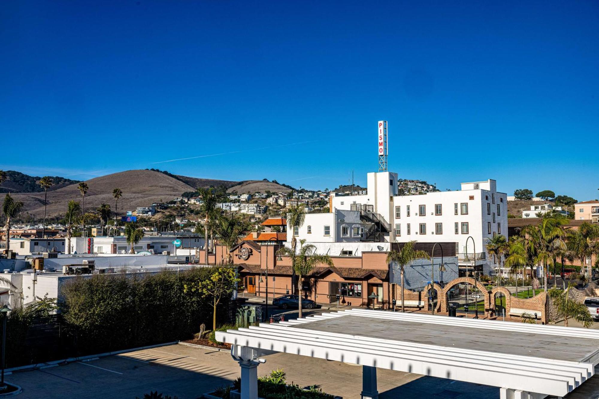 Inn At The Pier Pismo Beach, Curio Collection By Hilton Exterior foto